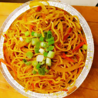 Peking Chinese Foods food