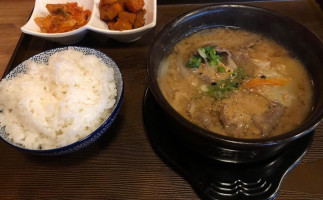 Ssal Korean Bistro food