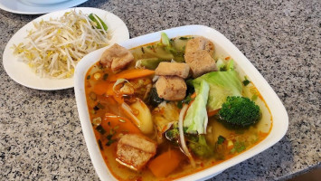Tony’s Vietnamese Noodle food