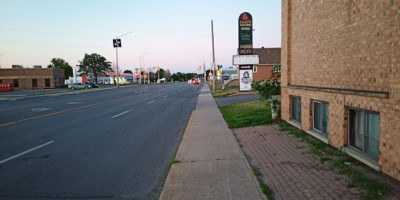 Tim Hortons outside