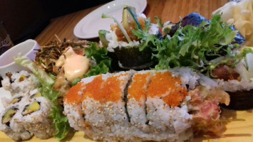 Sushi Hamachi food