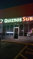 Quiznos food