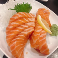 Isami Sushi food