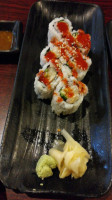 Gaya Sushi food