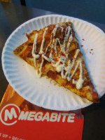 Megabite Pizza food