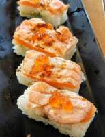 Kinjo Sushi Grill Mahogany food