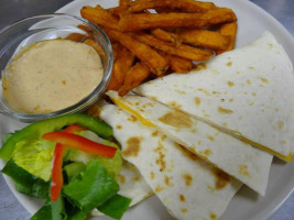 Canadian Café food