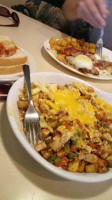 Humpty's Big Plate Diner Fort Sask. food