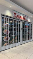 Yasaman Catering outside