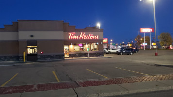 Tim Hortons outside