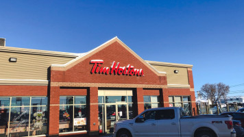 Tim Hortons outside