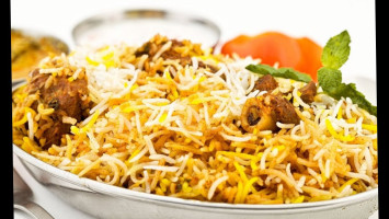 Shahi Pakwan food