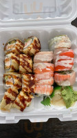 Dami Sushi food