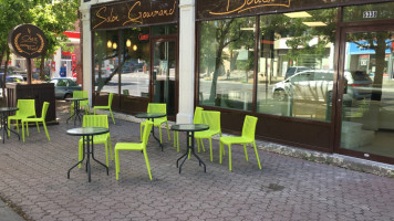 Boulangerie Chez Fred inside