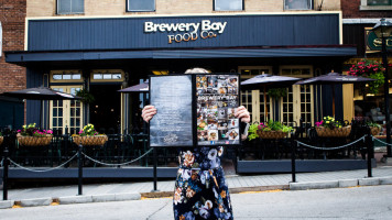 Brewery Bay Food Company outside