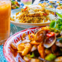 Koh Lipe Thai Kitchen food