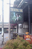 The Royal Oak outside