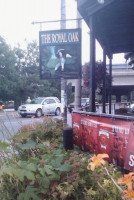 The Royal Oak outside