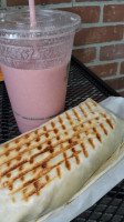 Pineapple Express Smoothie Bistro food