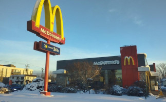 Mcdonald's outside