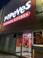 Popeyes Louisiana Kitchen inside