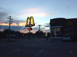 Mcdonald's outside