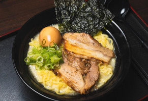 J7 Ramen food