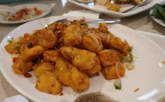 Neptune Chinese Kitchen Fèng Míng Jīn Gé (coquitlam) food