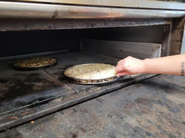 Yarrow Pizza And Pasta food