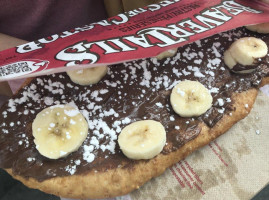 Beavertails Banff (west) food