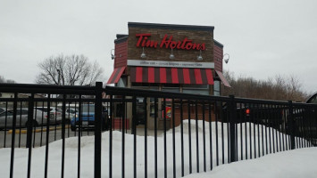 Tim Hortons outside