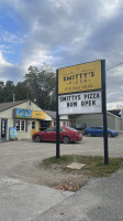 Smitty's Pizza outside