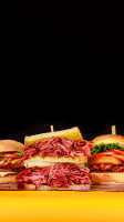 Rock'n Deli Montreal Smoked Meat food