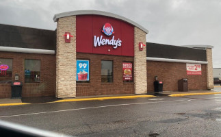 Wendy's outside