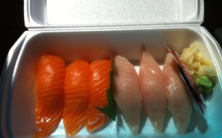 Sashimi Sushi food