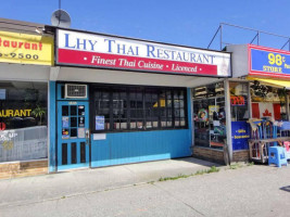 Lhy Thai food