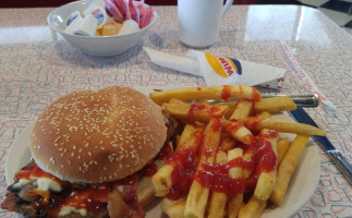 Wimpy's Diner @hurontario Street food