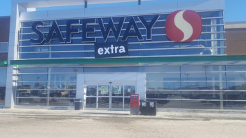 Safeway Dawson Creek outside