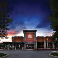 Boston Pizza inside