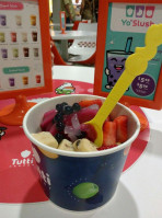 Tutti Frutti Frozen Yogurt food