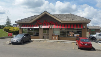 Tim Hortons outside