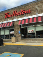 Tim Hortons outside