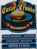 Casse Croûte Chez Cathy Curb food