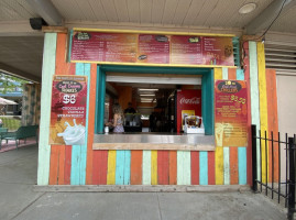 Baja Burger Shack outside