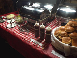 Gilley's Feedlot food