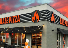 Blaze Pizza À l'intérieur
