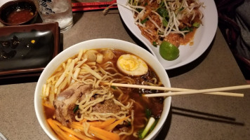 Stonefish Sushi More Nourriture