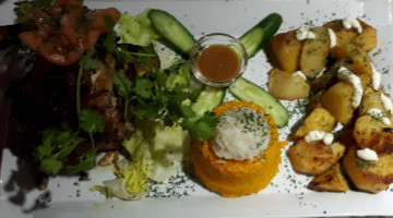 Le Bled Resto Lounge food