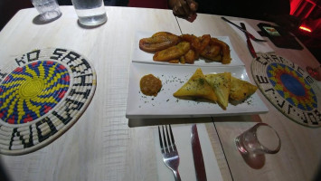 Le Bled Resto Lounge food