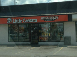 Little Caesars Pizza food